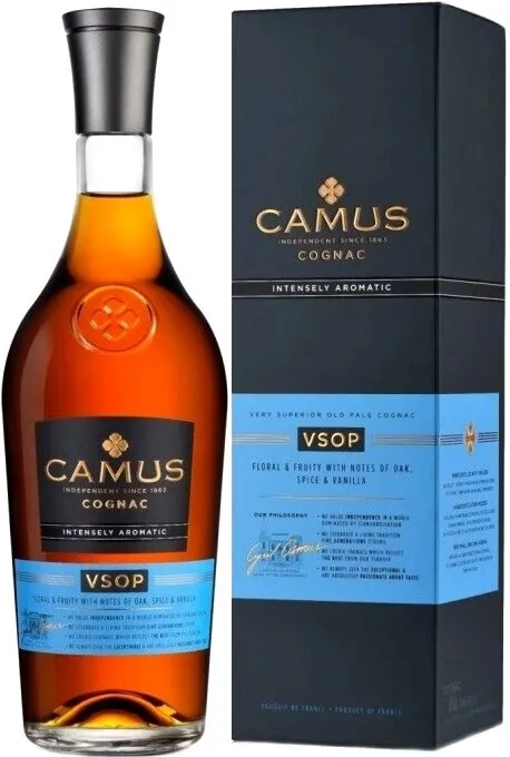 VinoCape Коньяк Camus VSOP в подарочной упаковке