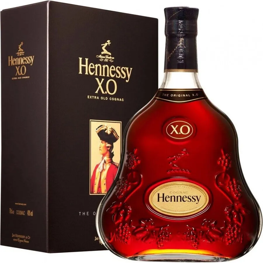 VinoCape Коньяк Hennessy XO в подарочной упаковке